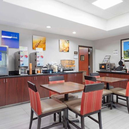 Comfort Inn By Choice Hotels Orange, Tx Екстер'єр фото